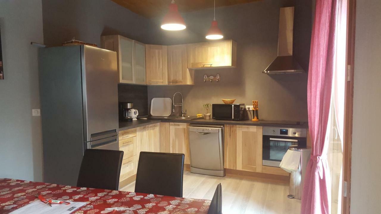 Le Chalet D'Augusta Бур-Сен-Морис Екстериор снимка